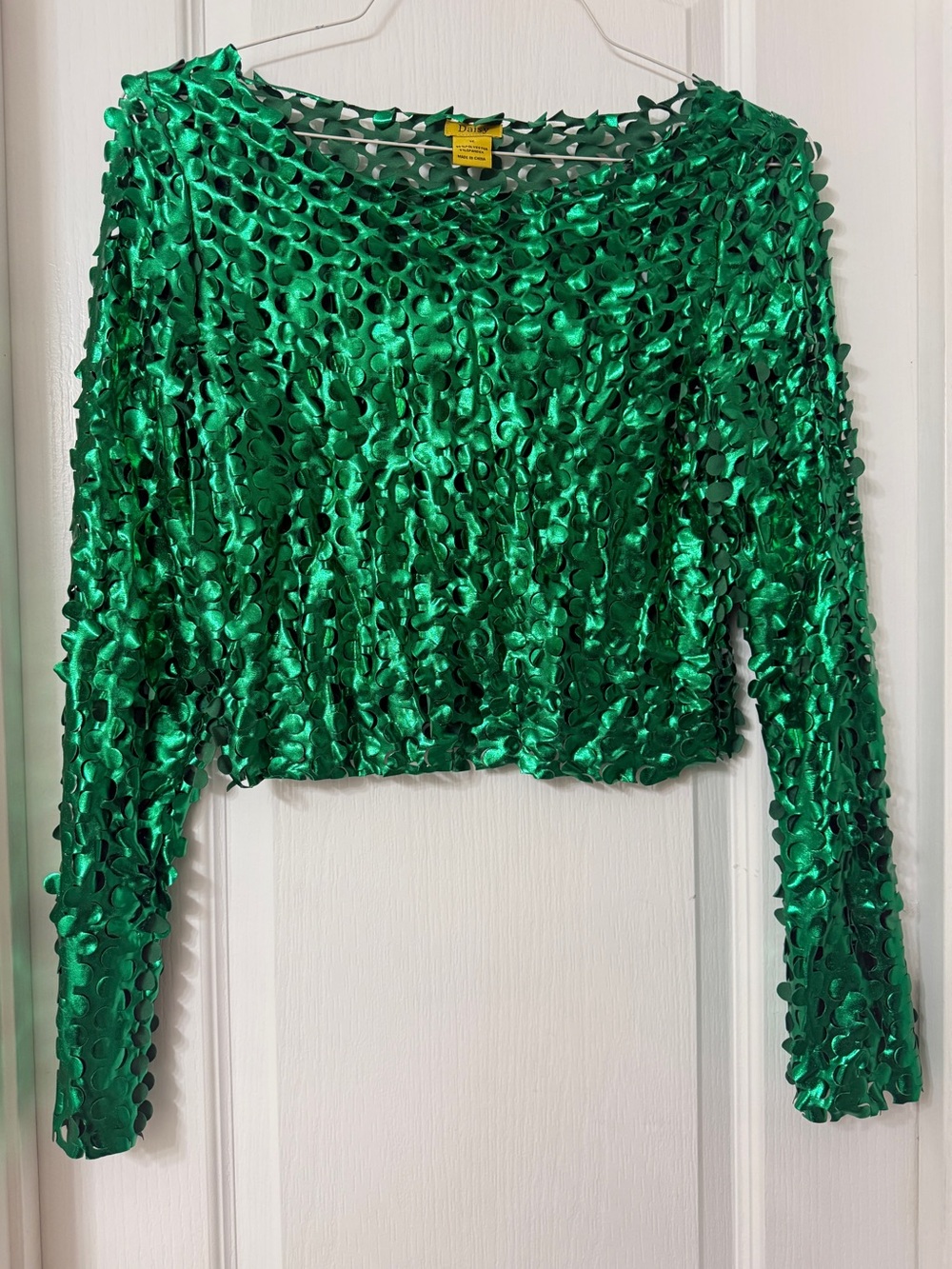 Daisy metallic green long-sleeve crop top laser-cut geometric patterns 1X